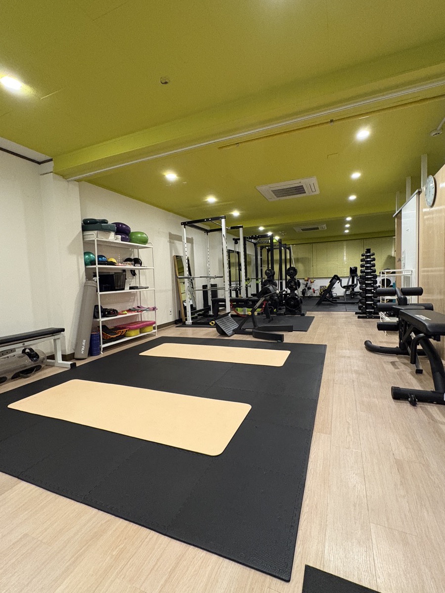 5toolgym薬院店 広々としたフロア